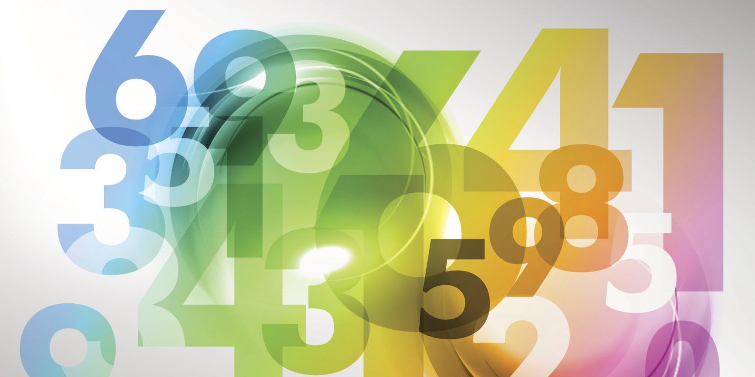 Maestro Kartar impartiendo numerología tántrica /Tantric Numerology