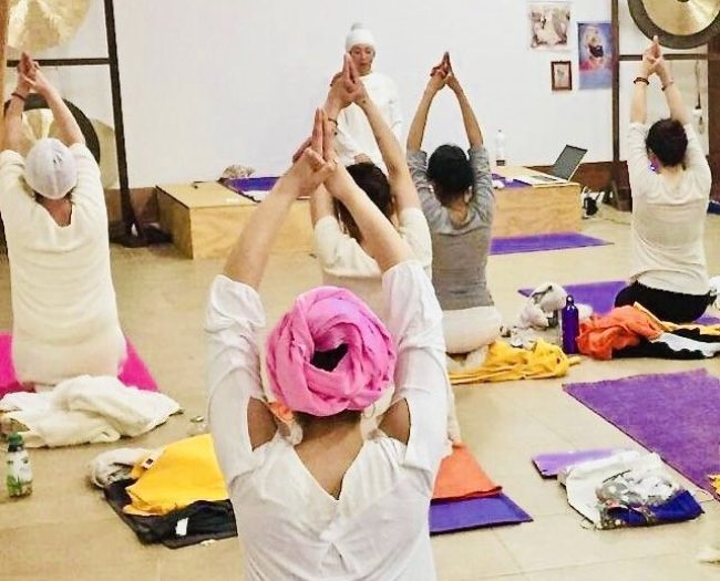 Kundalini Yoga con Kartar